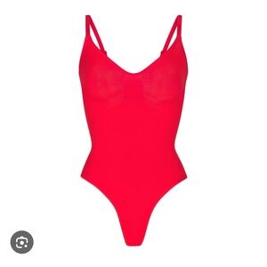 Seamless Sculpt Thong Bodysuit in Ruby